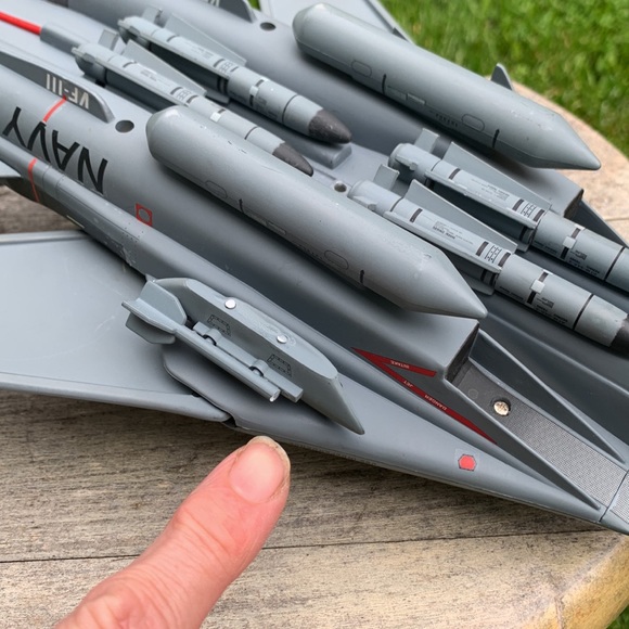 VF-111 gray jet An Hooch Roberts cool metal model - Picture 11 of 16